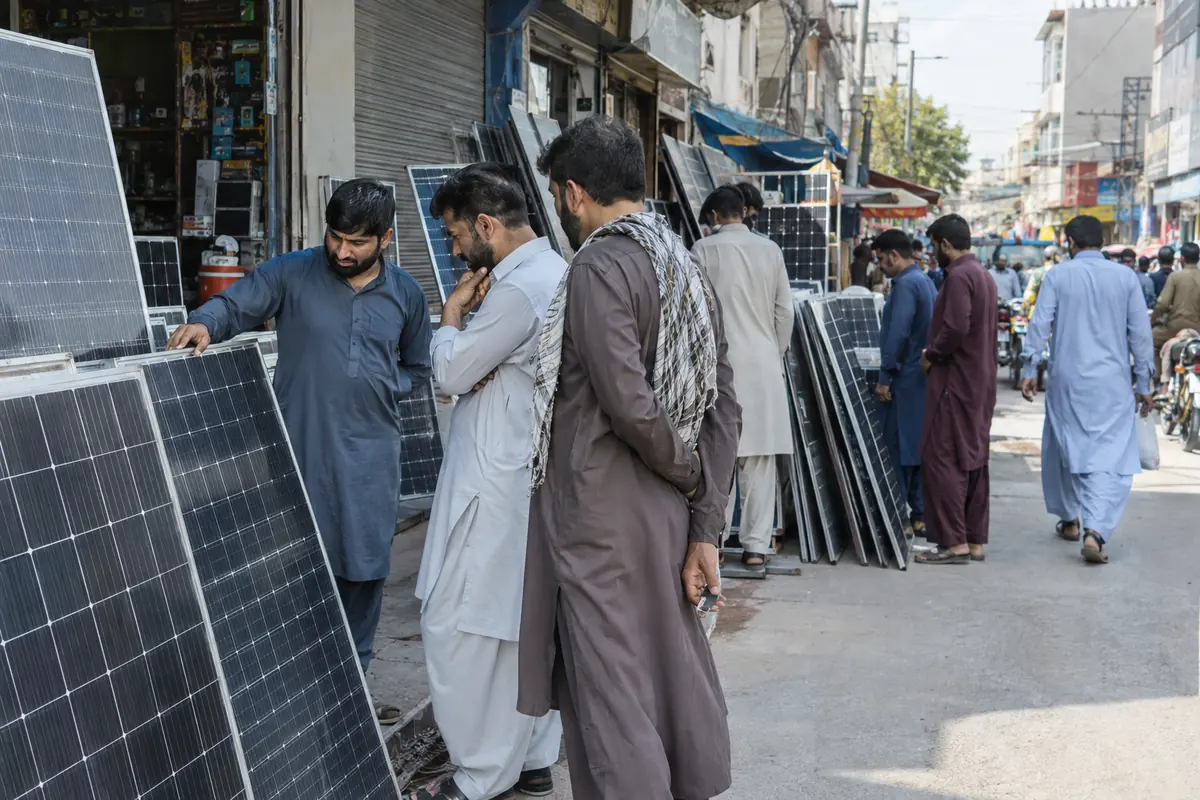 Solar panel wholesale market in Lahore